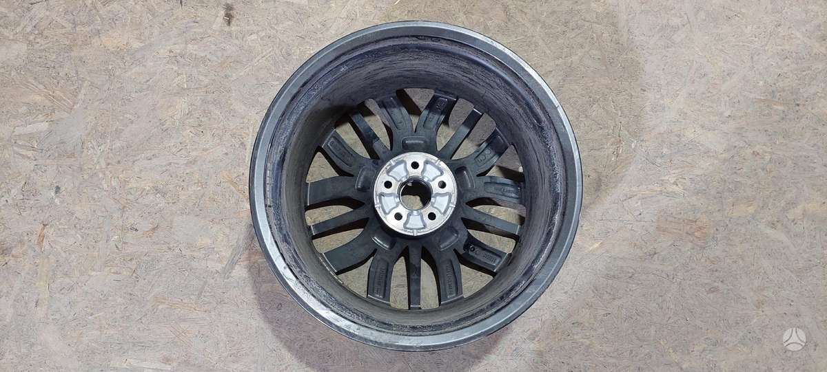 Maserati Levante, 670112463, Cen19864