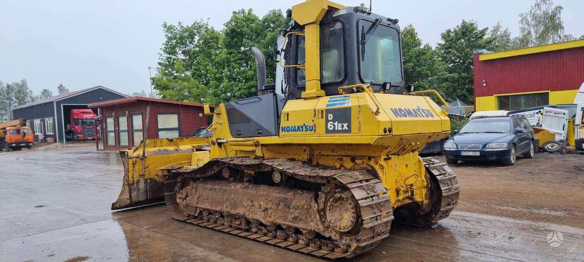 Komatsu D61 EX-15, бульдозеры