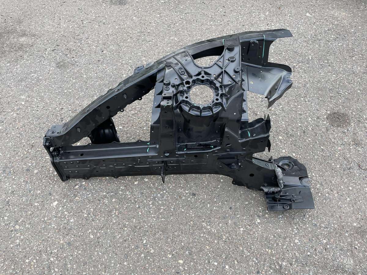 Porsche Taycan frame rails (fornt, rear)