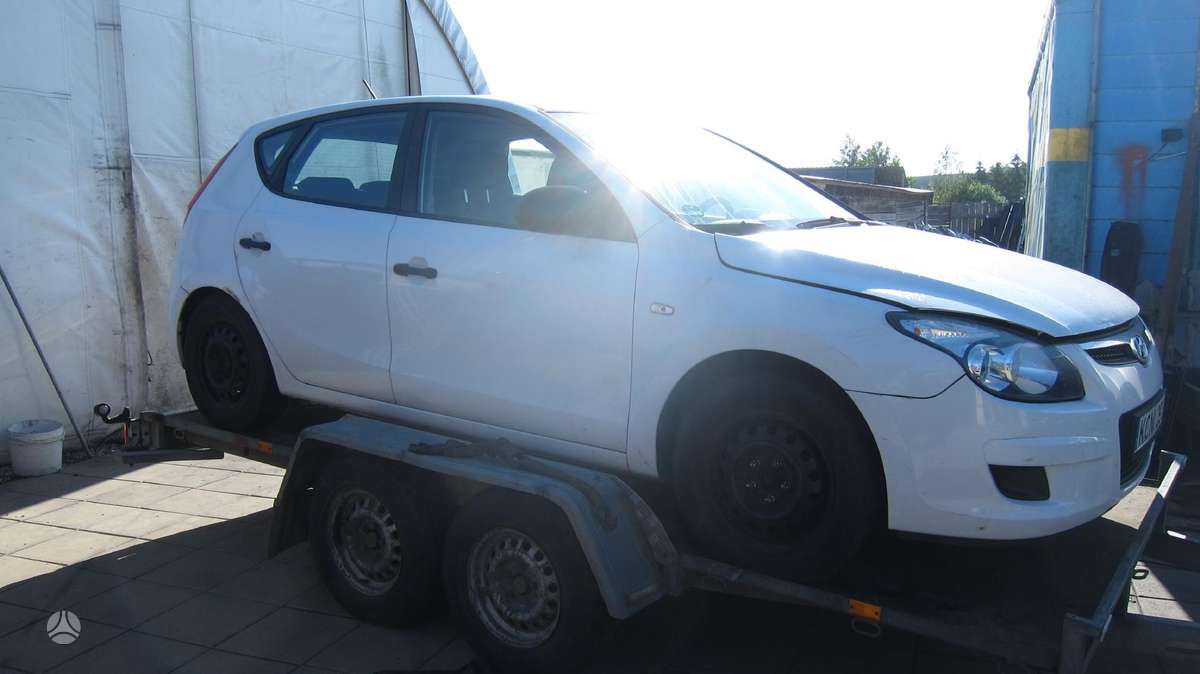 Hyundai i30 Variklio kodas g4fa