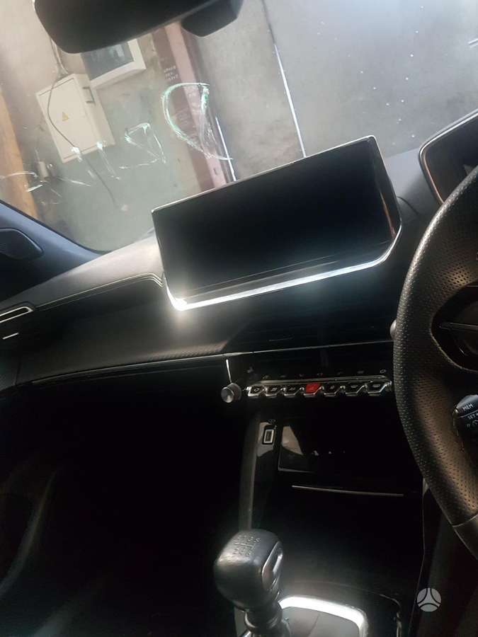 Peugeot 2008 1 2petrol 96kw engine hn05 eb2adts gearbox mb6dw