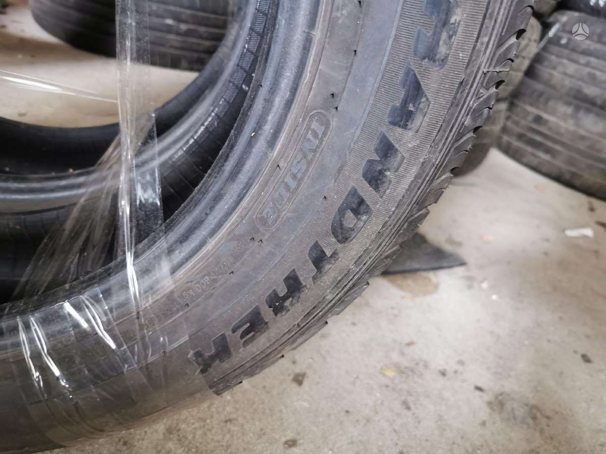 Dunlop, vasarinės 225/60 R18