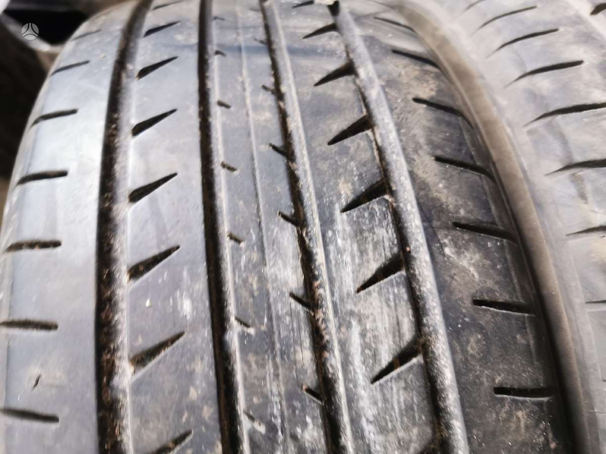Toyo R37, летние 225/45 R18