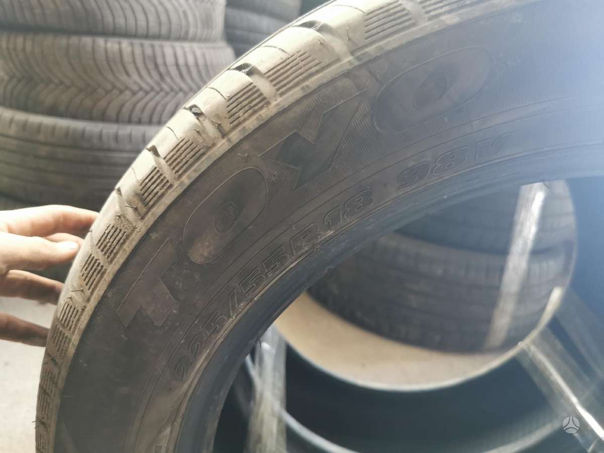 Toyo, летние 225/55 R18