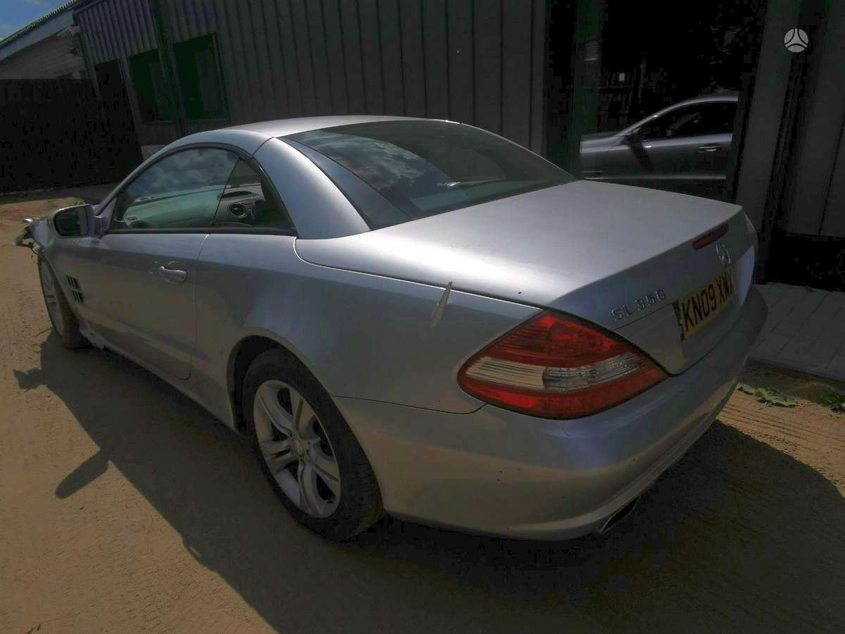 Mercedes-Benz SL350 по частям