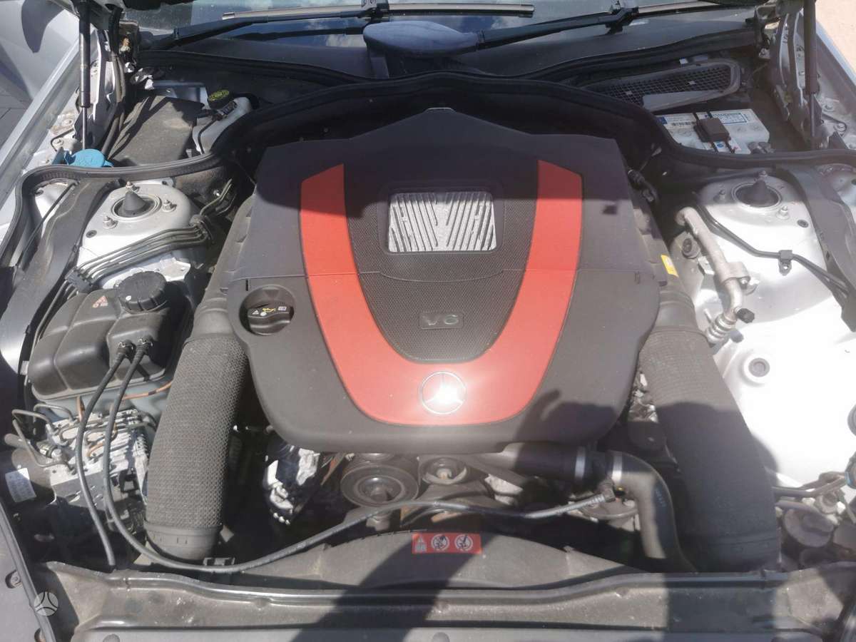 Mercedes-Benz SL350 dalimis