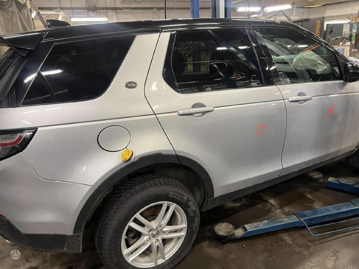 Land Rover Discovery rezerves daļās