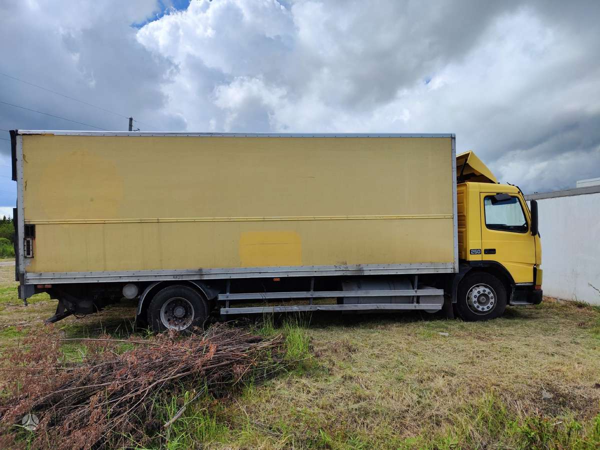Volvo FM7, trucks
