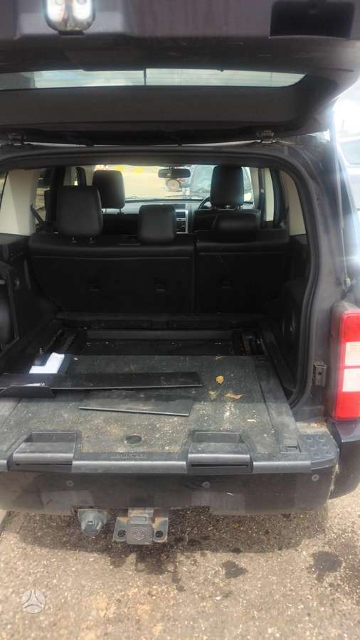 Dodge Nitro