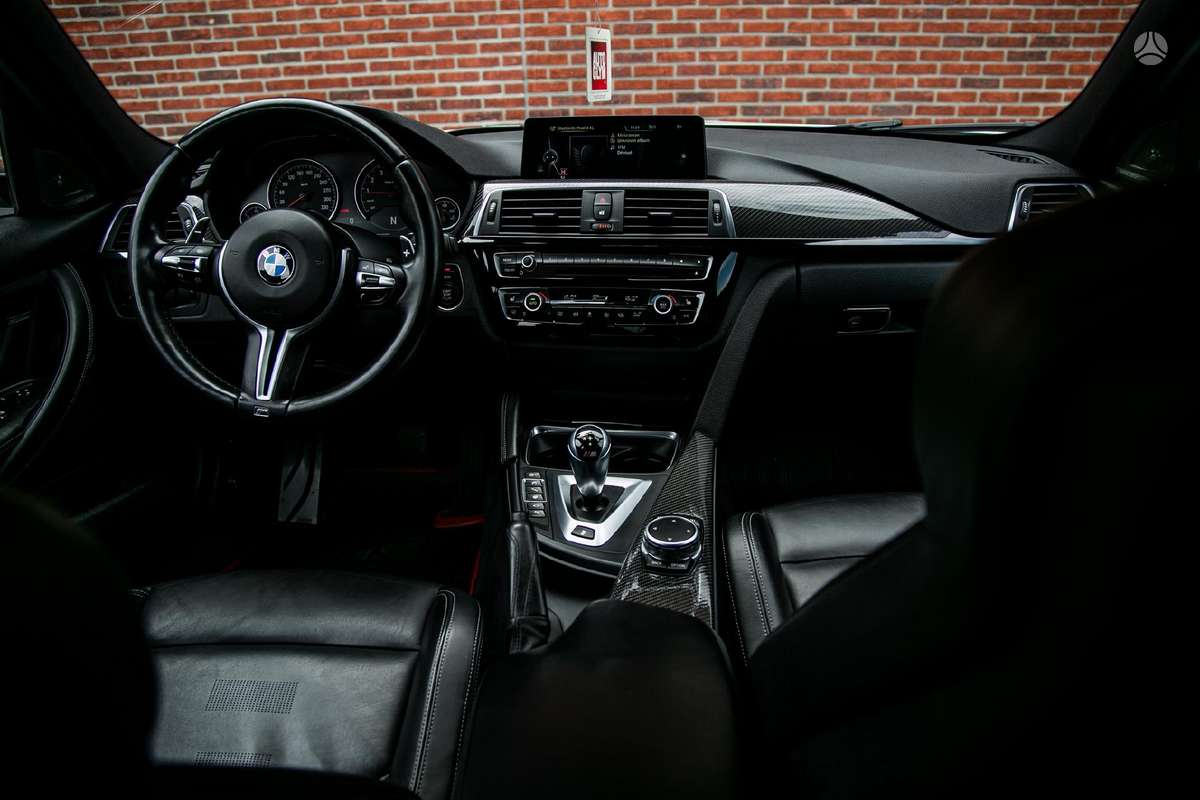 BMW M3, 3.0 l., Седан