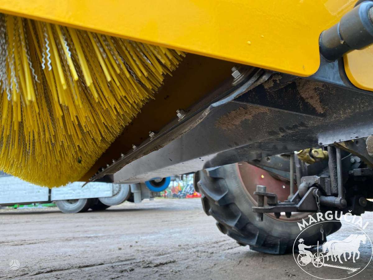 Grutech Šluotos, street sweepers