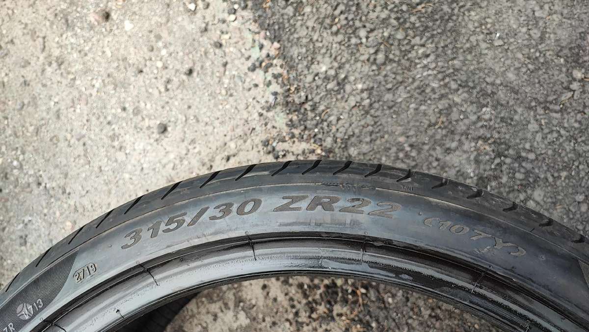 Pirelli Pzero NO, summer 315/30 R22