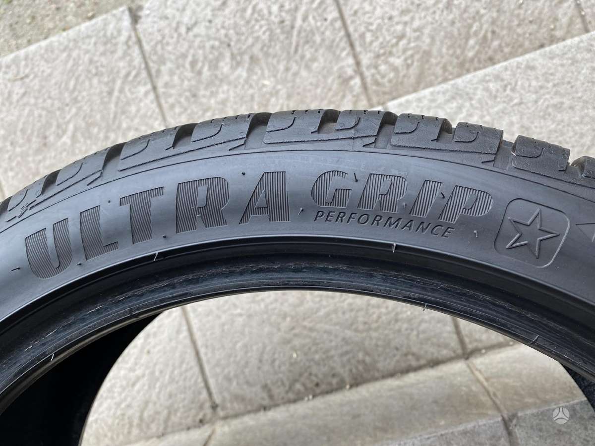 Goodyear Ultragrip performance, winter 205/45 R18