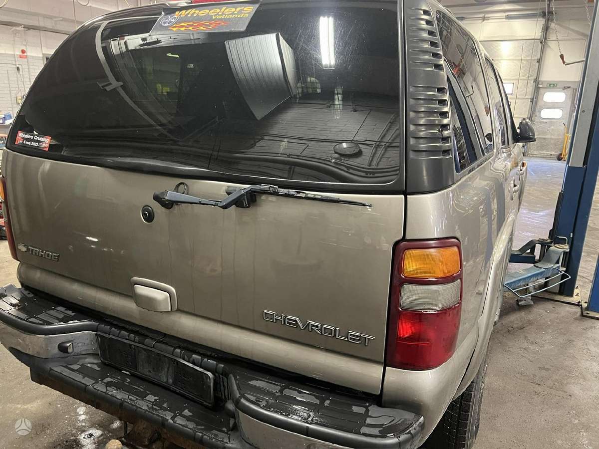 Chevrolet Tahoe for parts