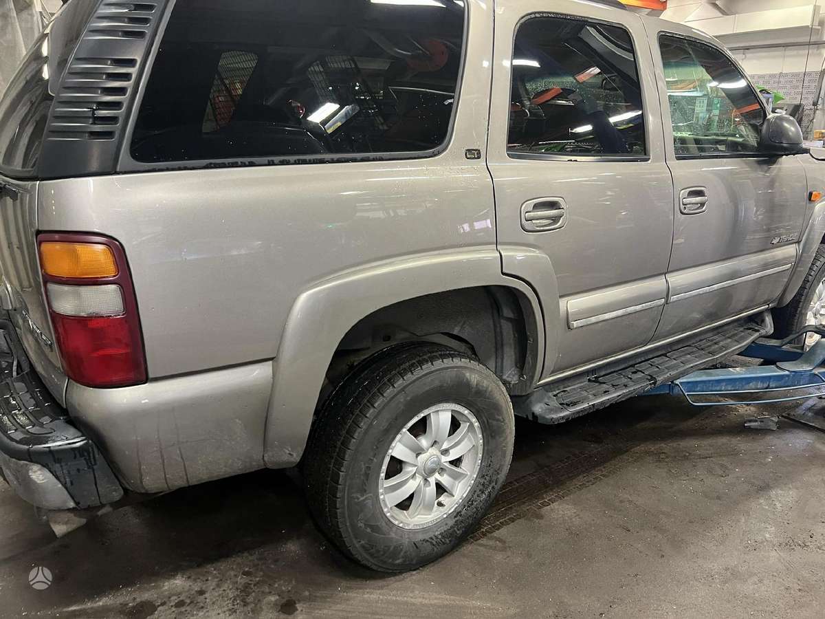 Chevrolet Tahoe for parts