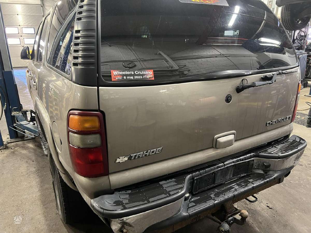 Chevrolet Tahoe for parts