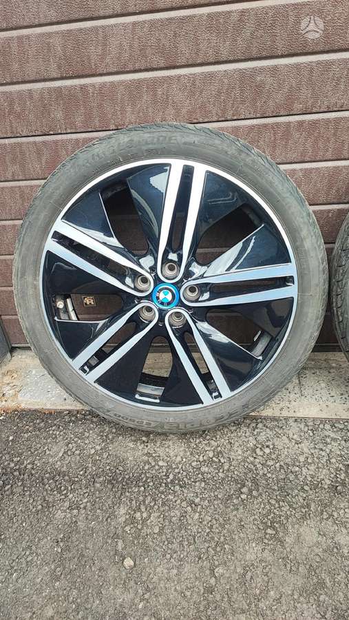 BMW Su padangomis, light alloy, R20