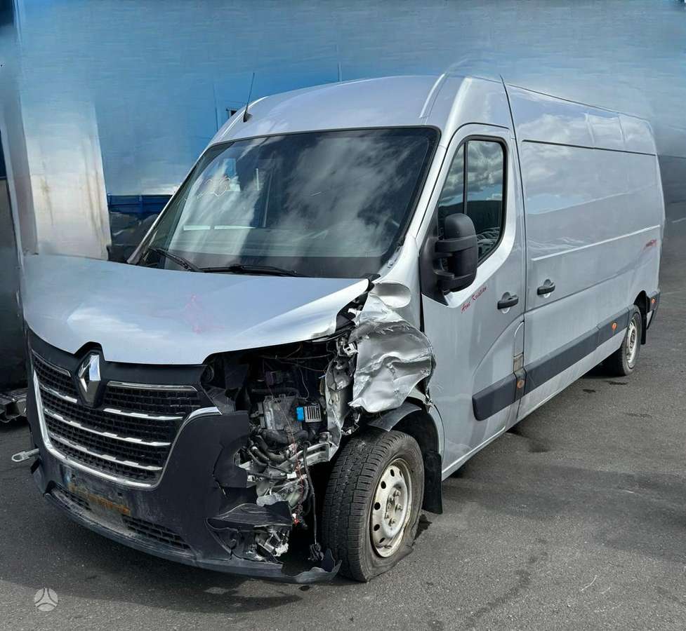 Renault MASTER, preču