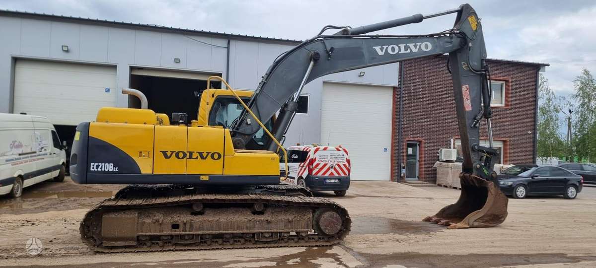 Volvo EC210 B, экскаваторы