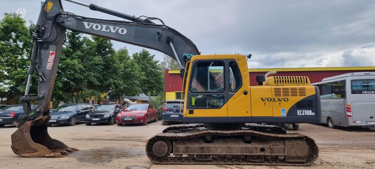 Volvo EC210 B, экскаваторы