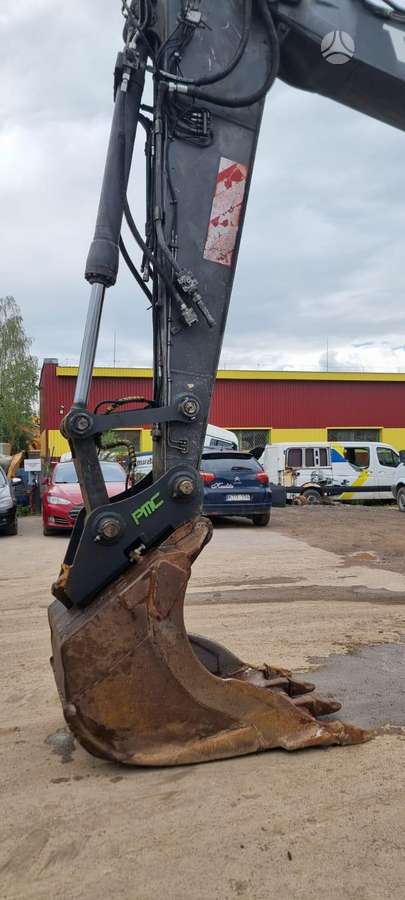 Volvo EC210 B, ekskavatoriai