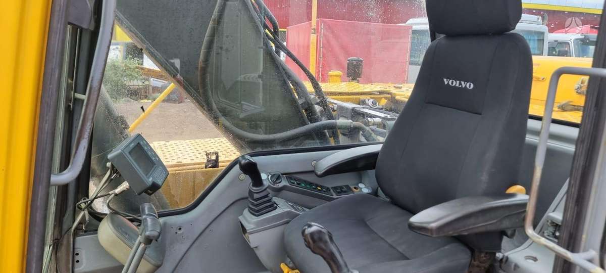 Volvo EC210 B, экскаваторы