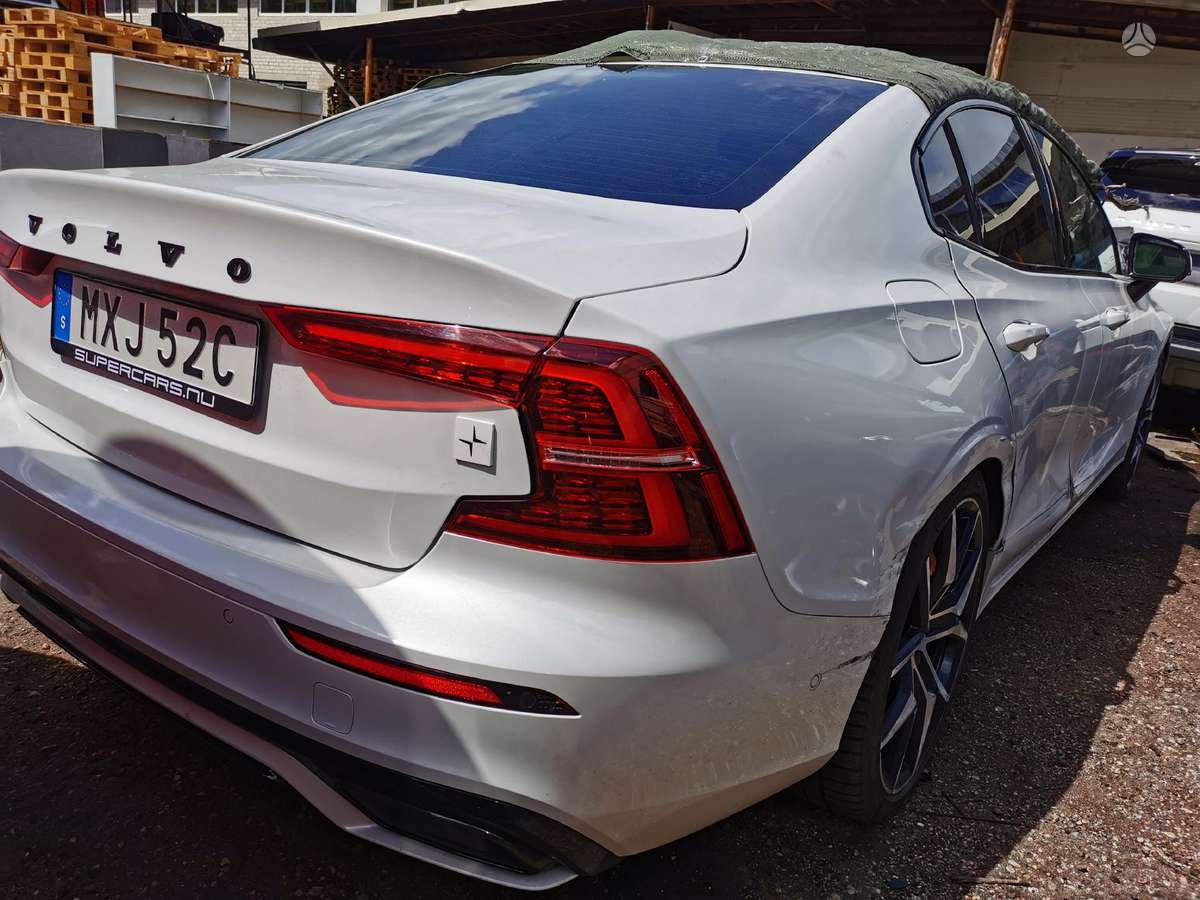 Volvo S60