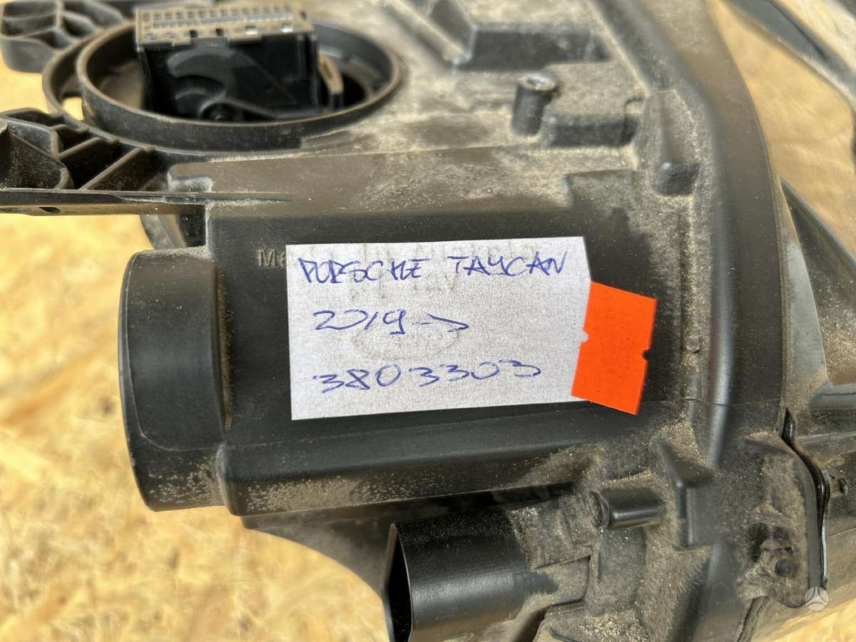 Porsche Taycan, 9J1941060F, Cen19943
