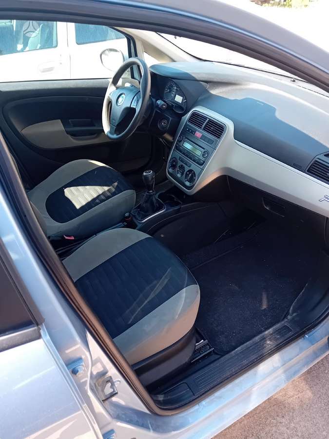 Fiat Punto dalimis
