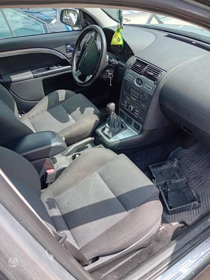 Ford Mondeo по частям