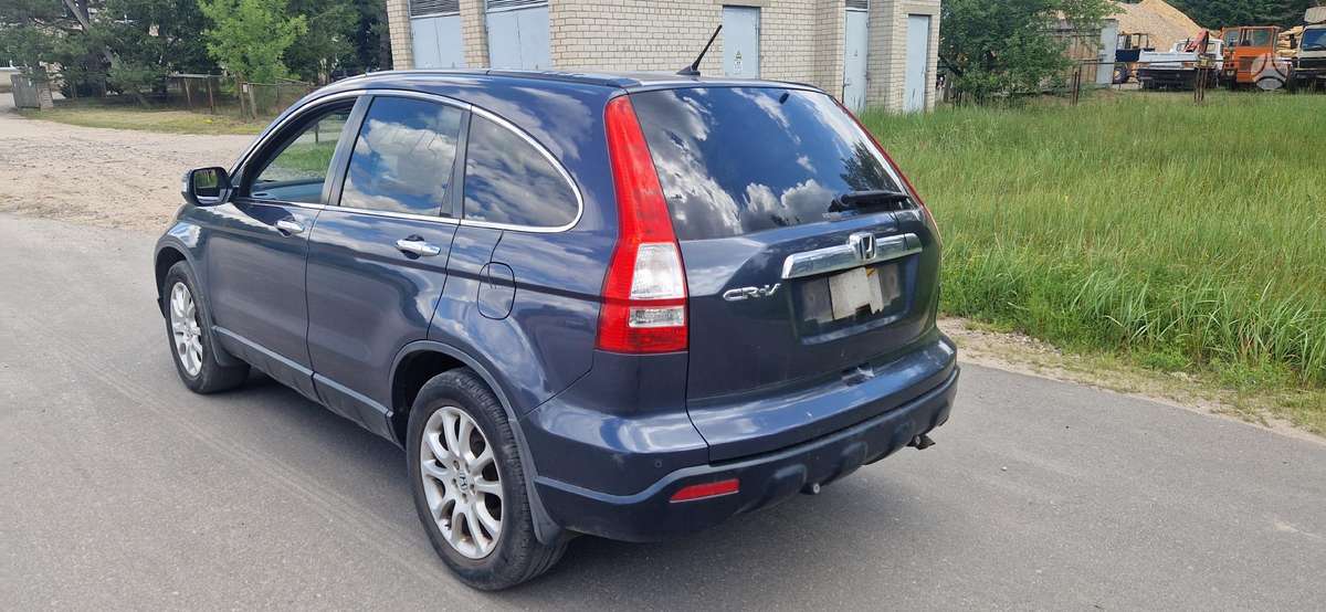 Honda CR-V dalimis