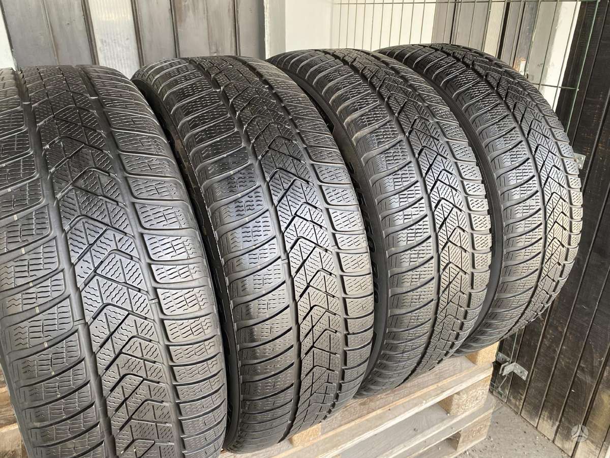Pirelli Sottozero3, winter 245/50 R19