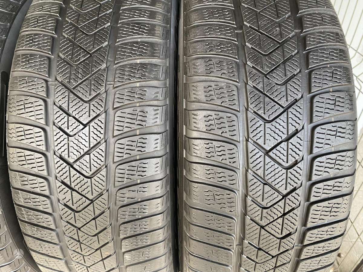 Pirelli Sottozero3, winter 245/50 R19