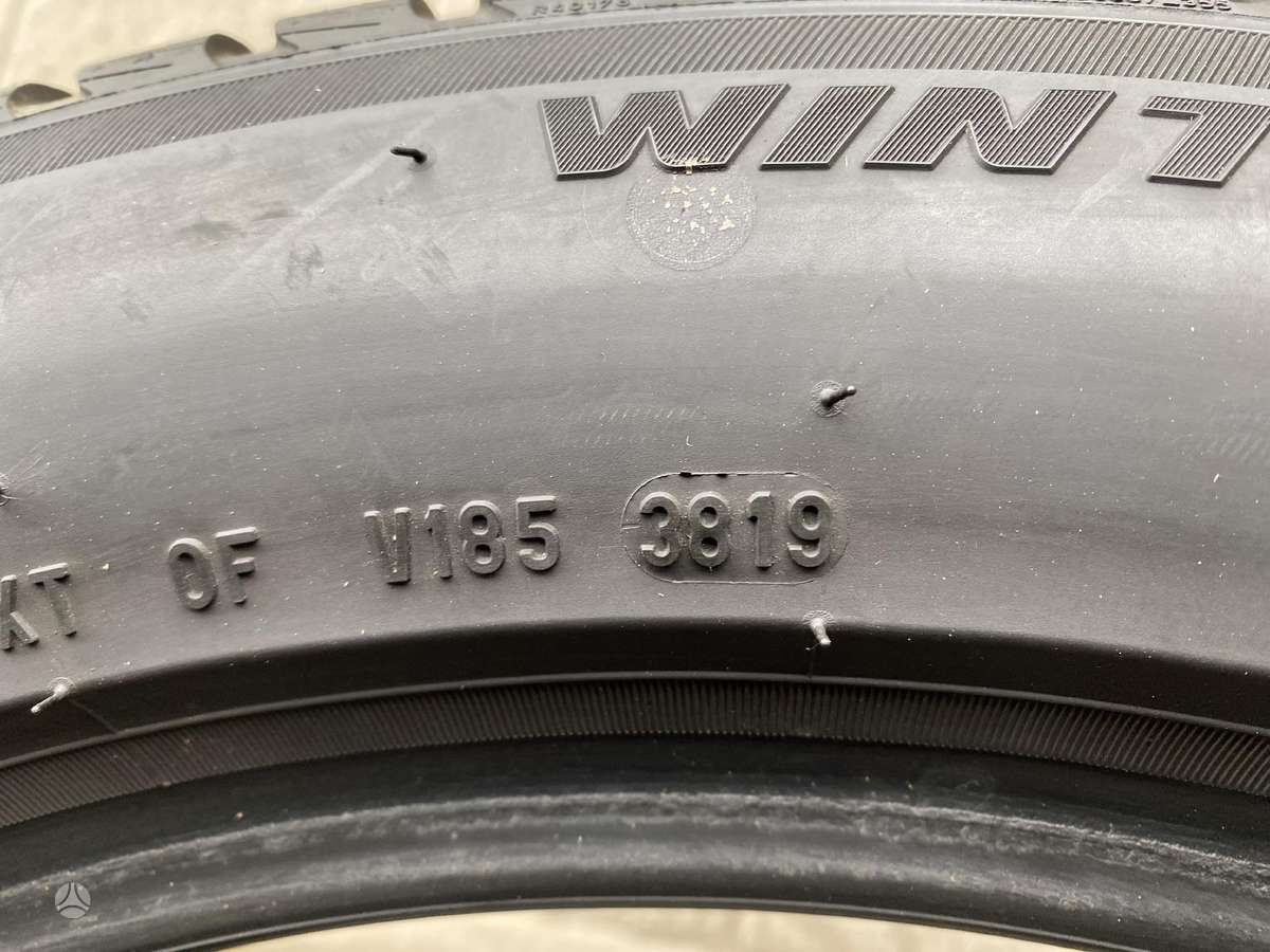 Pirelli Sottozero3, winter 245/50 R19