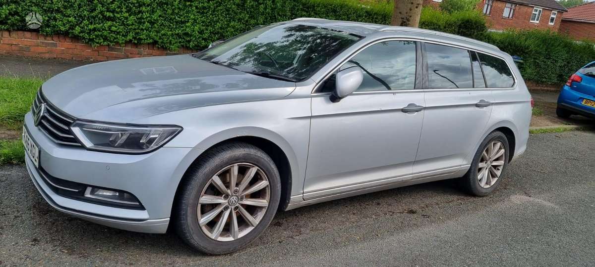 Volkswagen Passat dalimis