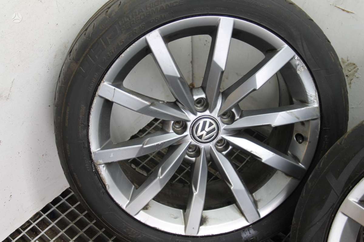 Volkswagen Passat, light alloy, R18