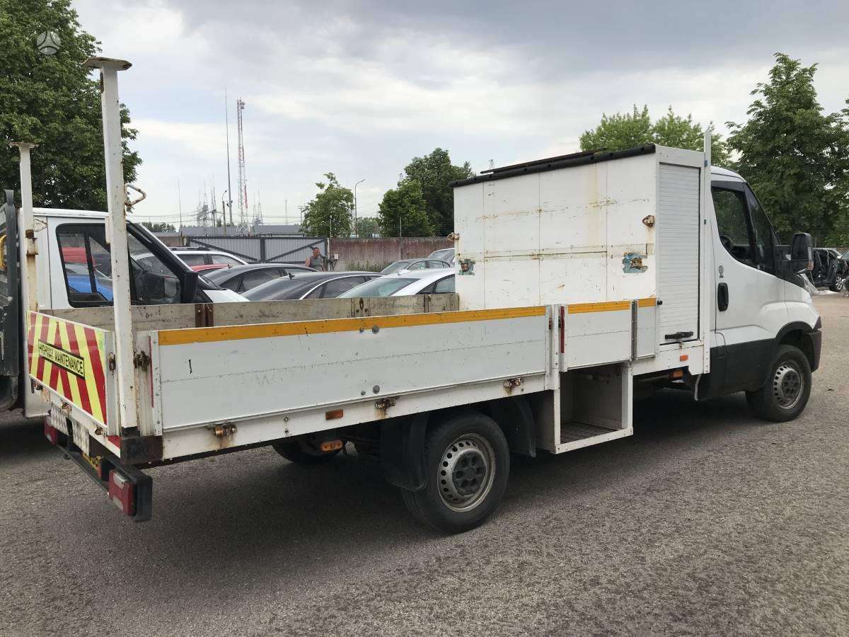 Iveco Daily, preču