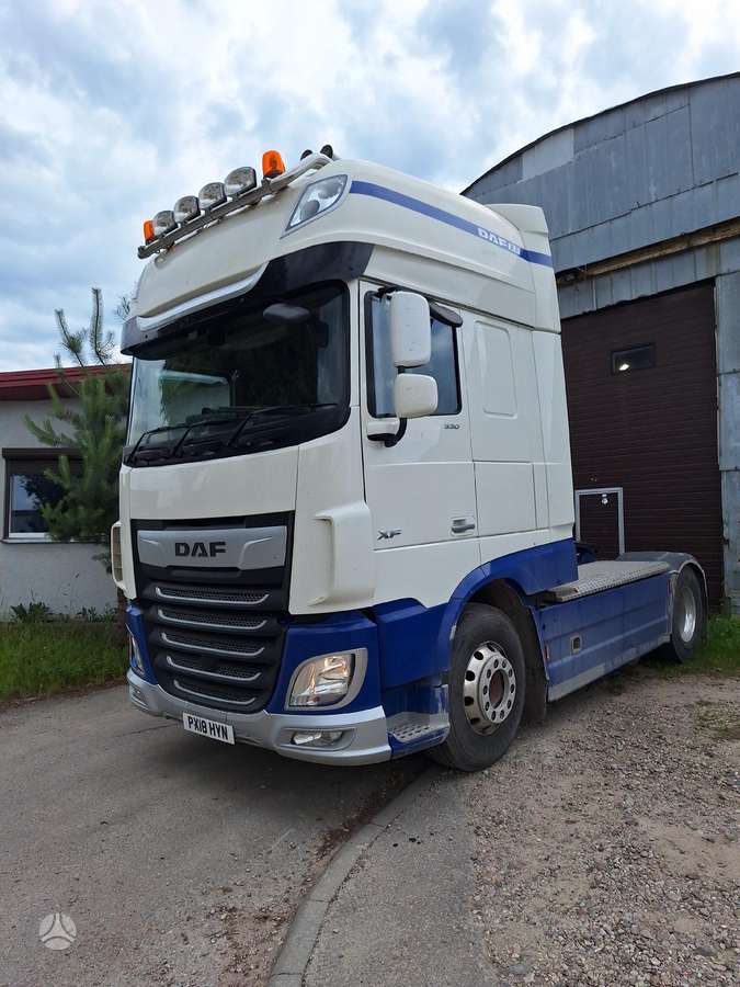 DAF Xf 530, vilcējs