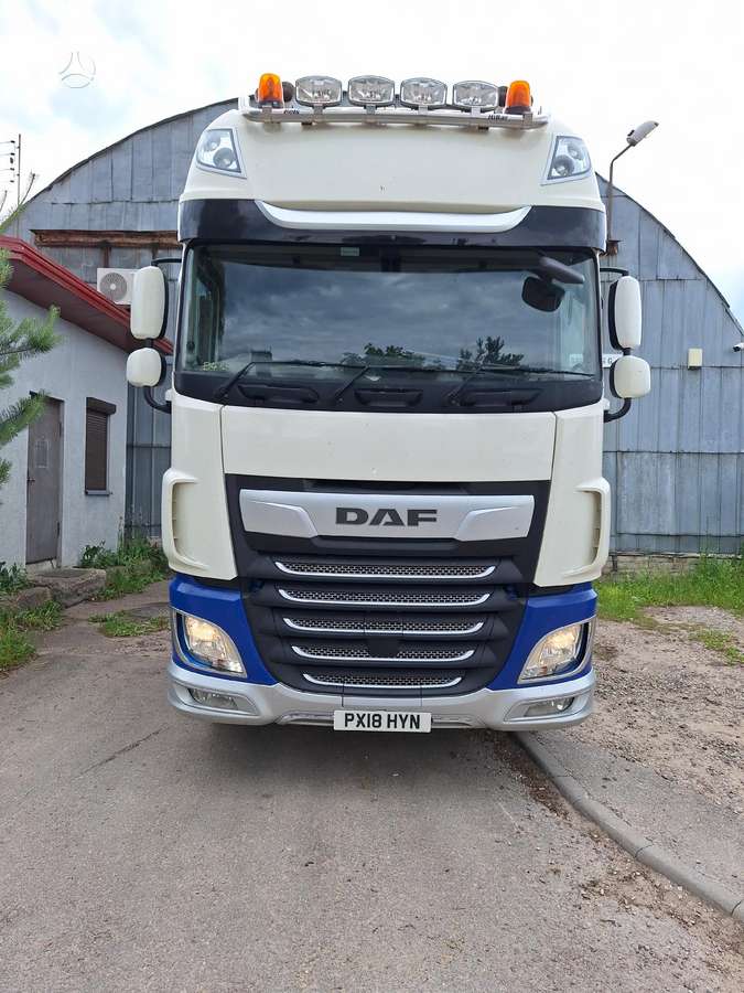 DAF Xf 530, vilcējs