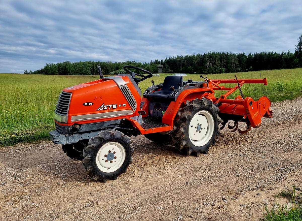 Yanmar 13, tractors