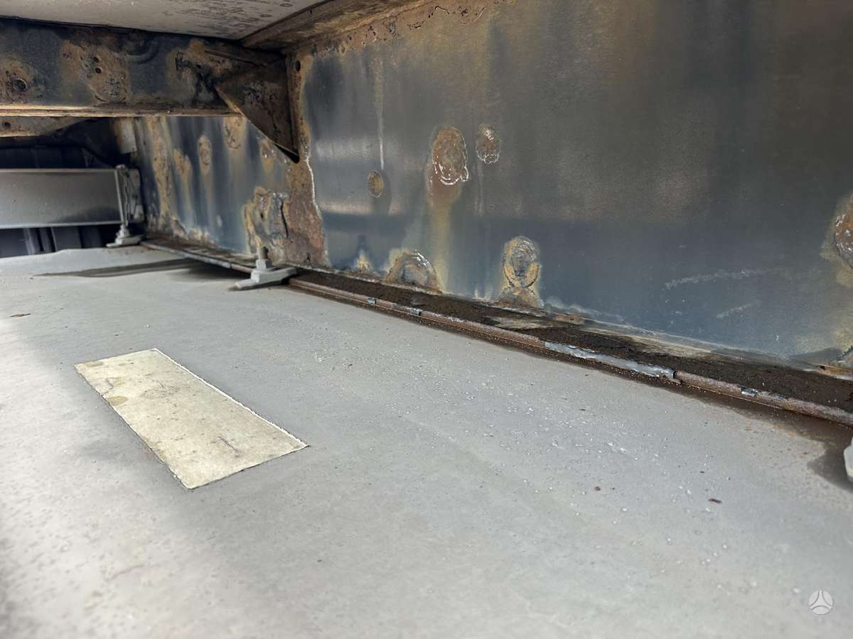 Krone, curtain / tarpaulin