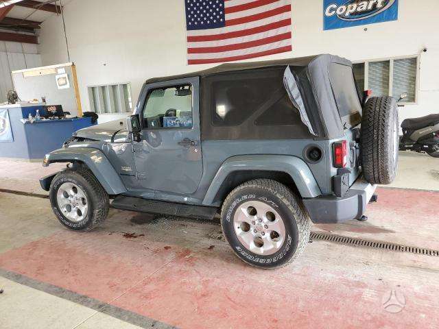 Jeep Wrangler Visas dalimis