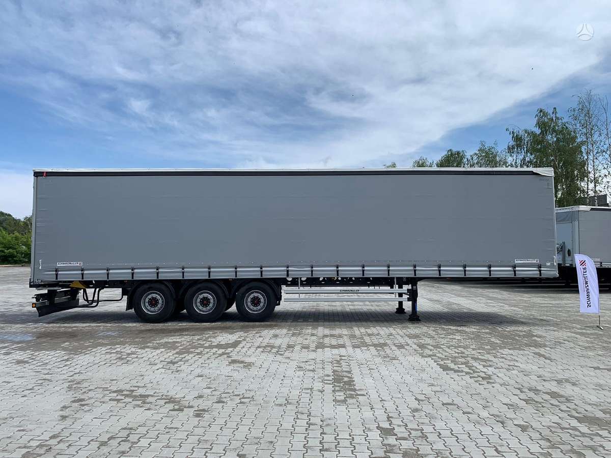 Schwarzmüller J203, užuolaidinės / tentinės