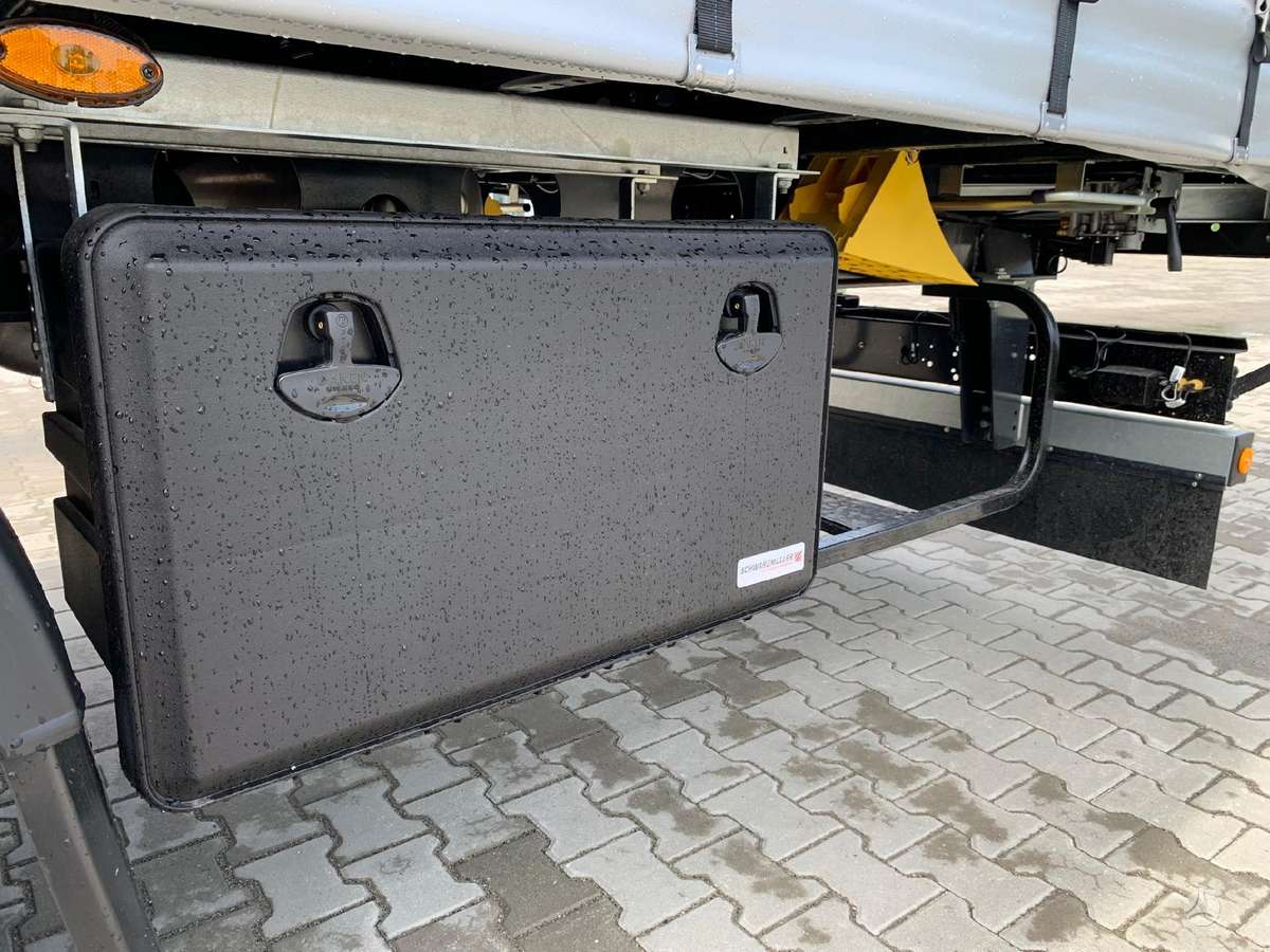 Schwarzmüller J203, užuolaidinės / tentinės