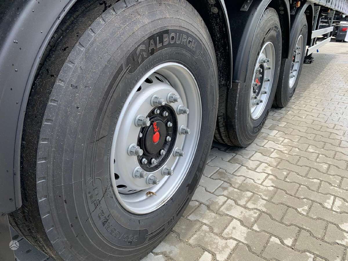 Schwarzmüller J203, užuolaidinės / tentinės