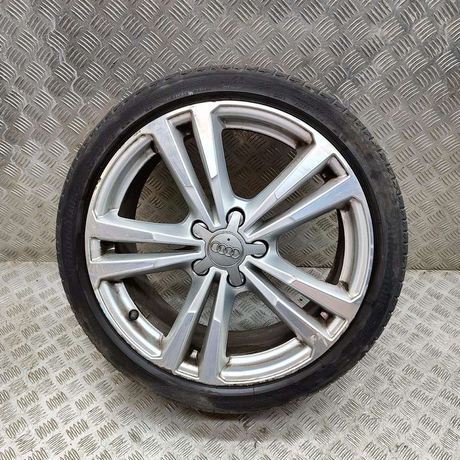 Audi A3 Sportback, light alloy, R18