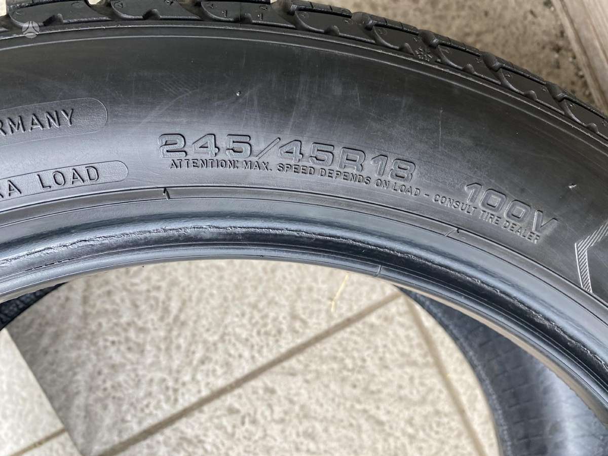 Goodyear Ultragrip 8 performance, зимние 245/45 R18