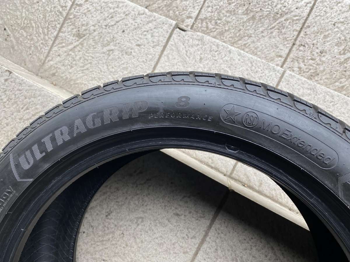 Goodyear Ultragrip 8 performance, зимние 245/45 R18