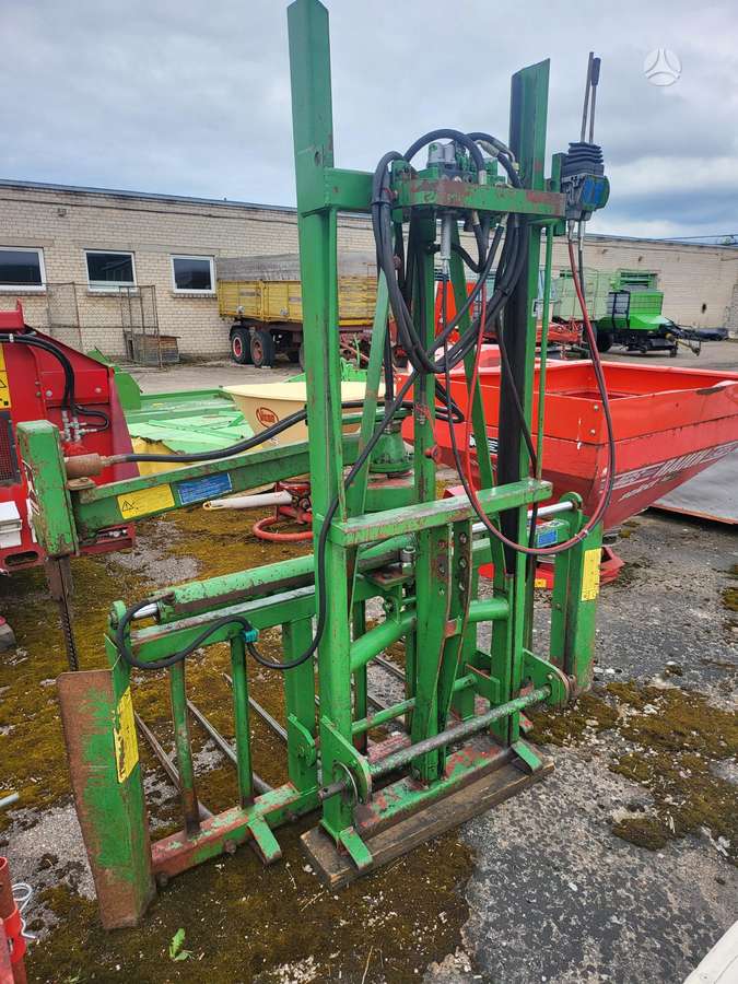 John Deere 1201, pašarų ruošimo technika
