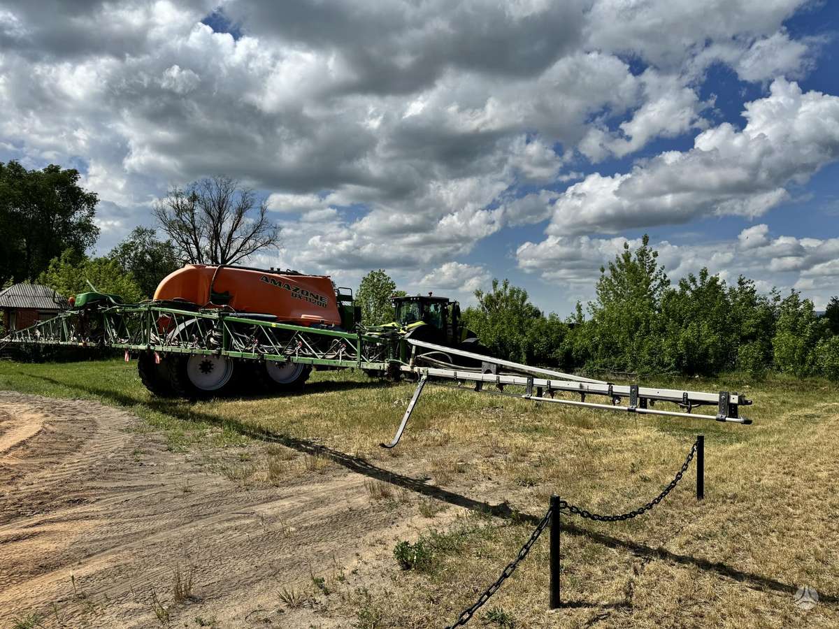 Amazone UX11200, purkštuvai